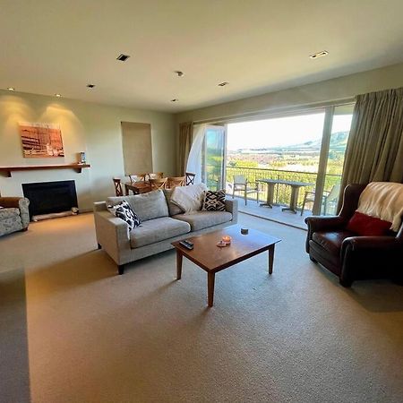 Terrace Downs 2 Bedroom Apartment Windwhistle Bagian luar foto