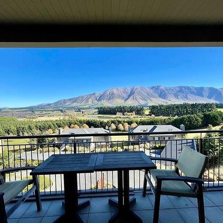 Terrace Downs 2 Bedroom Apartment Windwhistle Bagian luar foto